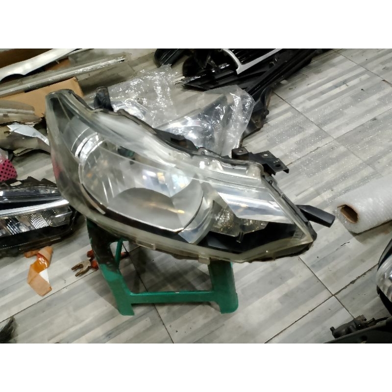 Headlamp lampu depan Toyota Vios gen3 2013 2014 2015 Original kanan