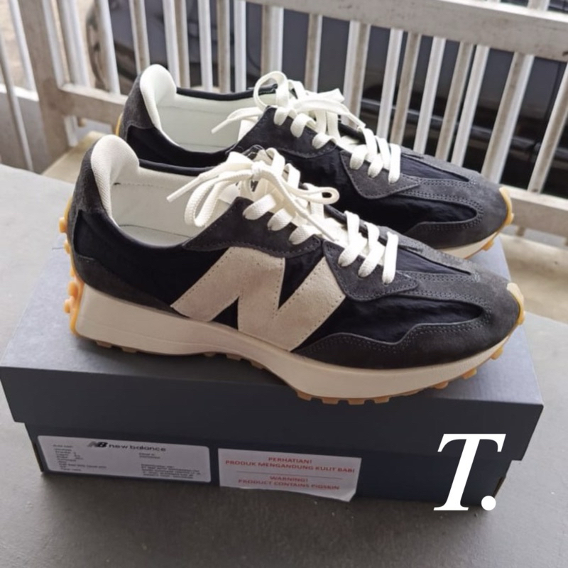 New Balance 327 “pig skin”