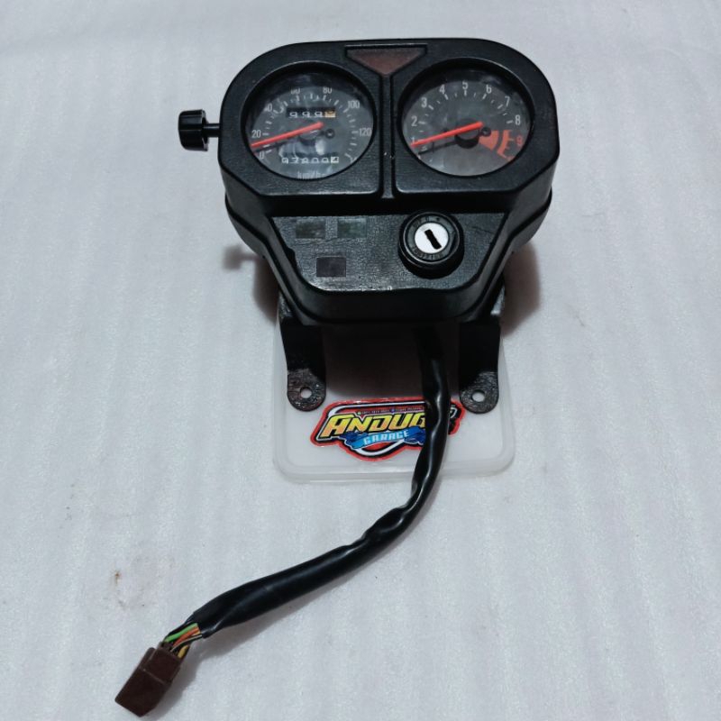 spido spedo spidometer spedometer speedometer odometer gauge motor Suzuki TS 125 TS125 Oryginal seco