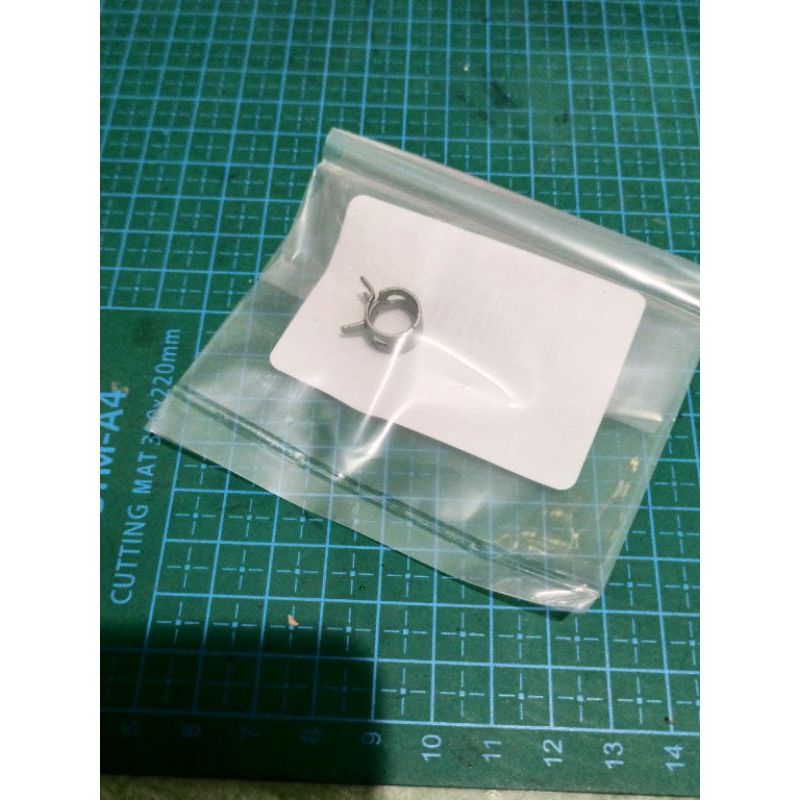 KLEM SELANG BENSIN SUZUKI SMASH SHOGUN SPIN SKYWAVE SATRIA FU DLL ORIGINAL SGP