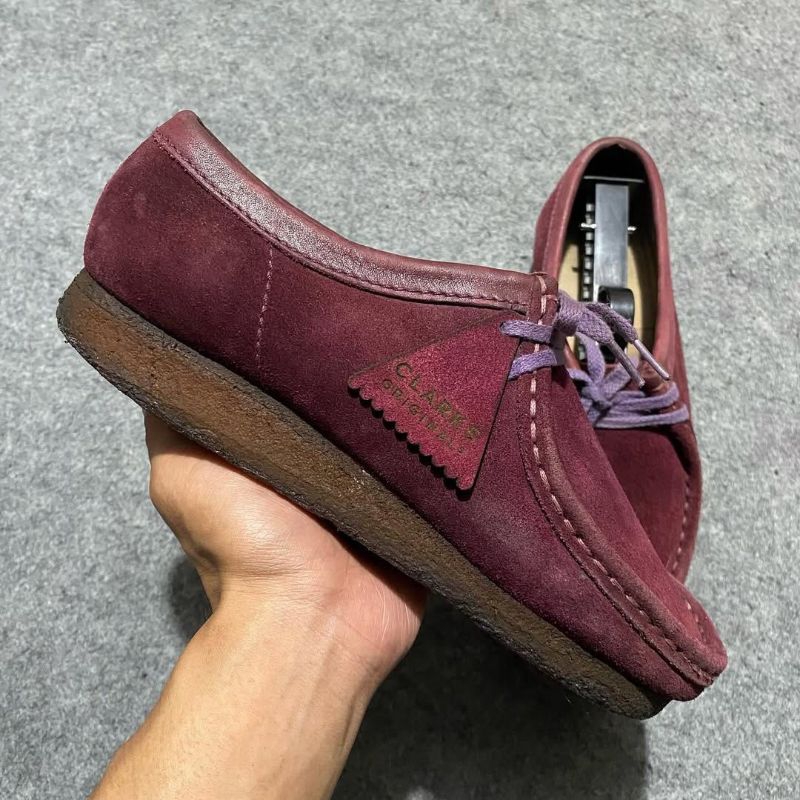 * Clarks Wallabee Purple Suede* Size : 4D / 39 ( 24cm )
