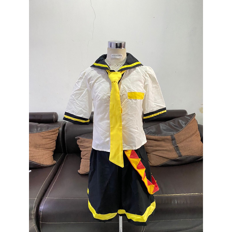 Kostum Cosplay Kagamine Len dan Wig Kagamine Len