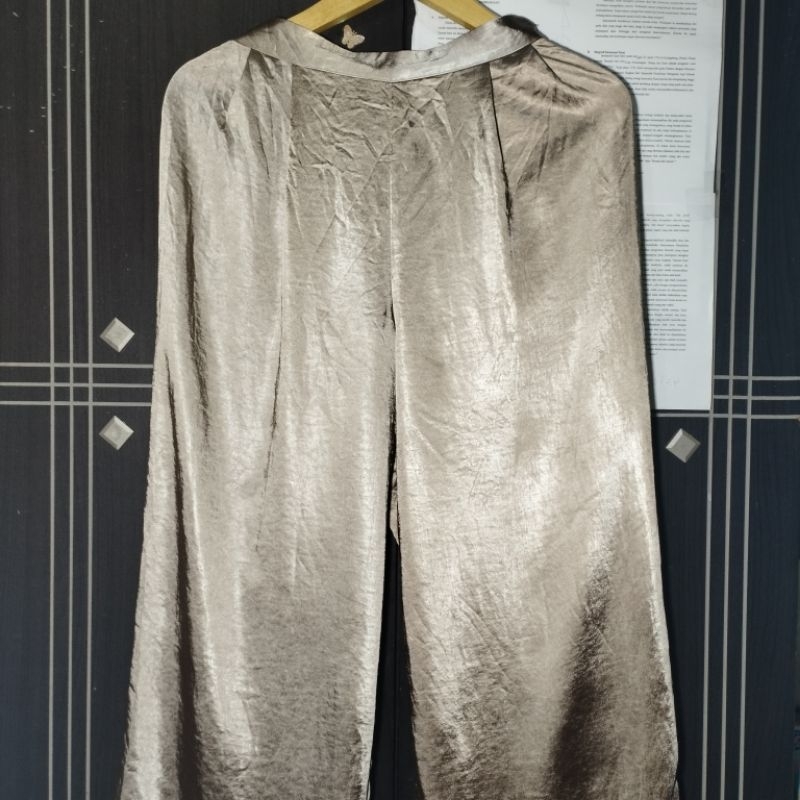 CELANA PANJANG SATIN TEBAL PREMIUM ROPE PICNIC BROWN GOLD GLOSSY