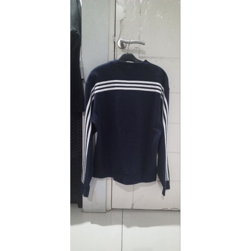 Crewneck Adidas logo center