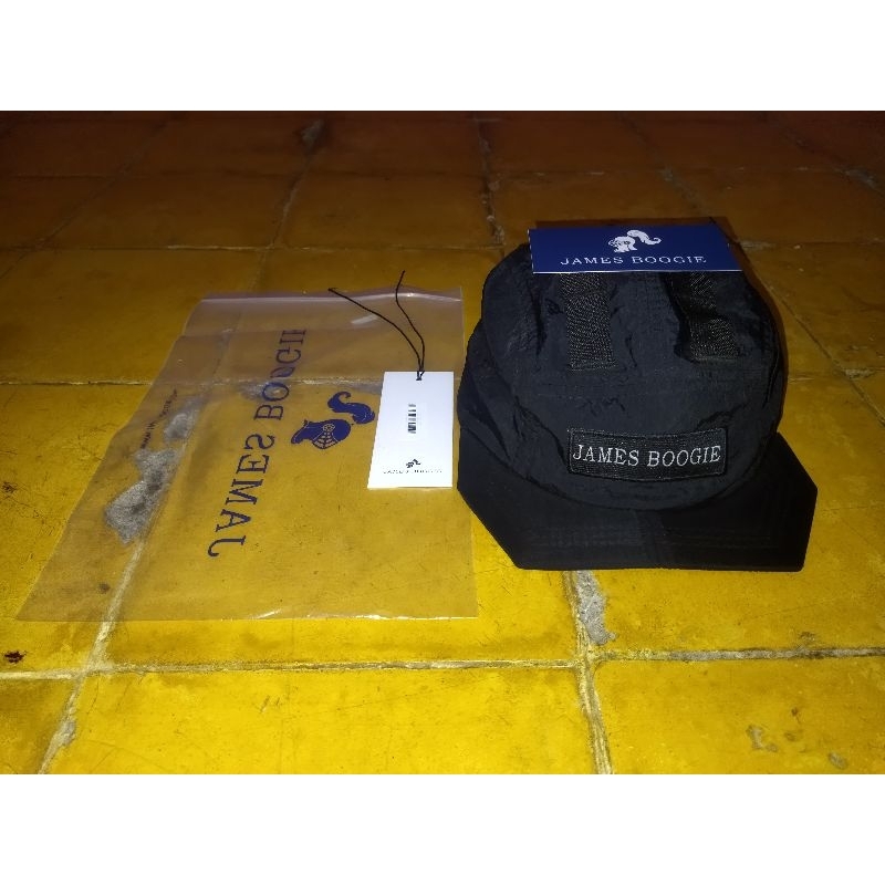 Caps - James Boogie - Second