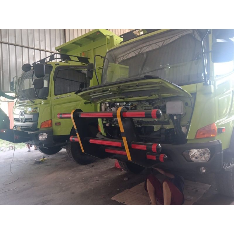 PASANG AC HINO 500 TERIMA PASANG AC BARU GARANSI YA