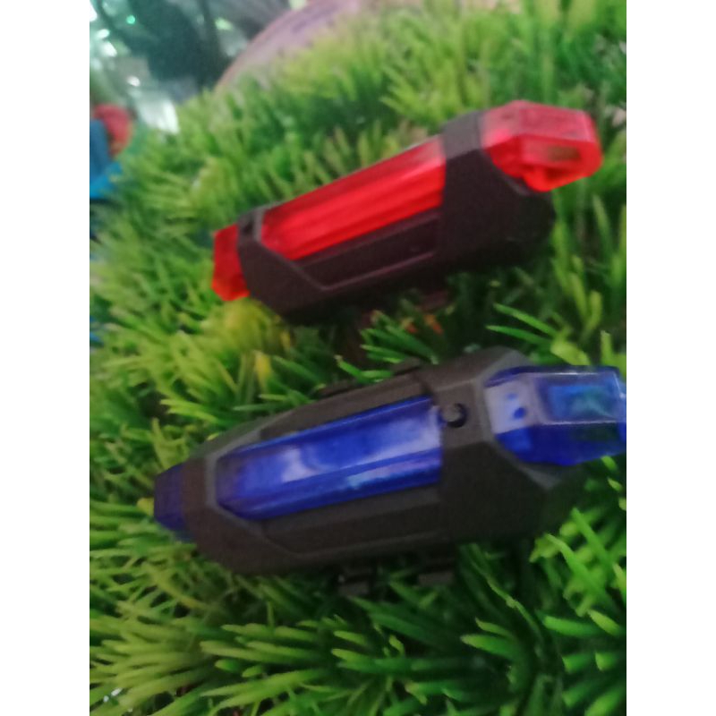 Lampu Sepeda Kedap Kedip