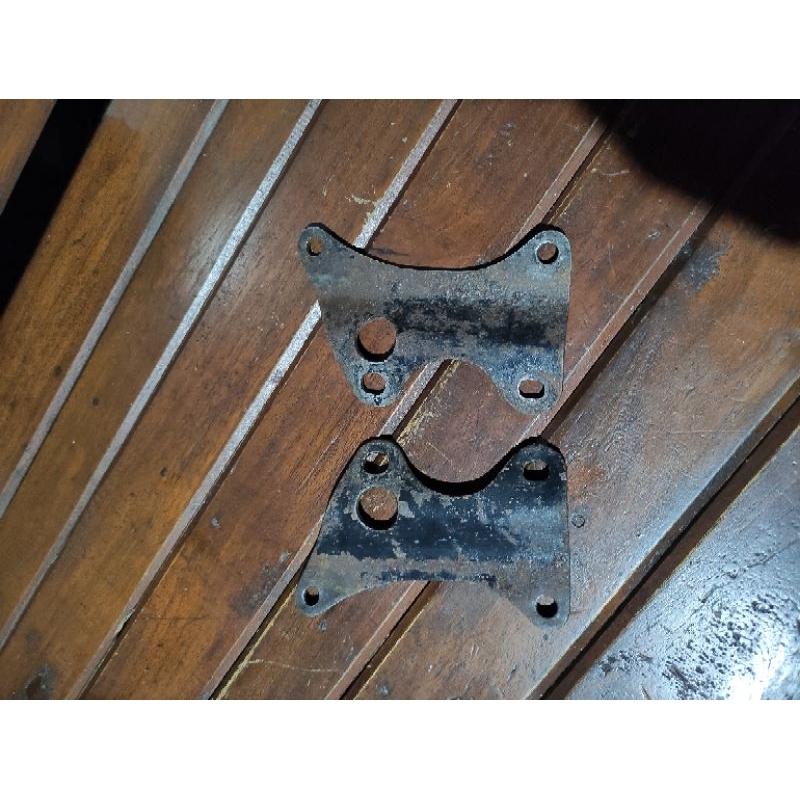 pangkon dudukan knalpot honda cb125 175 twin original