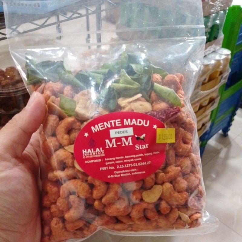 

Kacang Mente Madu Pedas 1/2kg MM Star