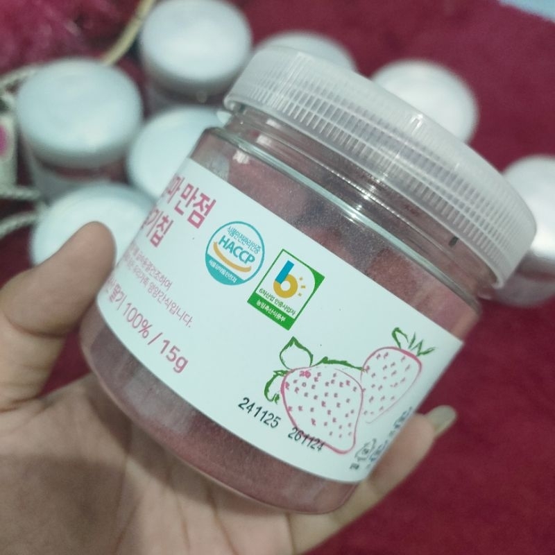 

Stroberi kering korea (dryed strawberry) siap kirim