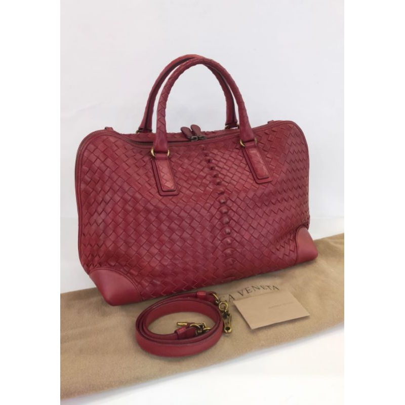 Bottega Veneta red sling bag .