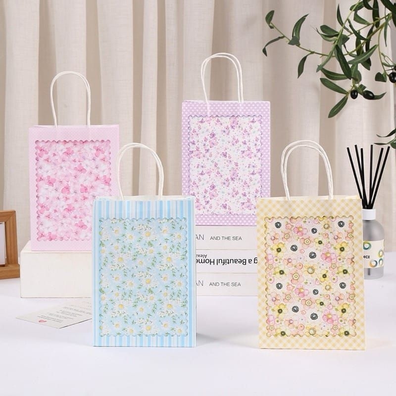 

Dalingshop Paper Bag Tas Kado Motif Gambar Bunga Kecil Simple Goodie Bag Souvenir