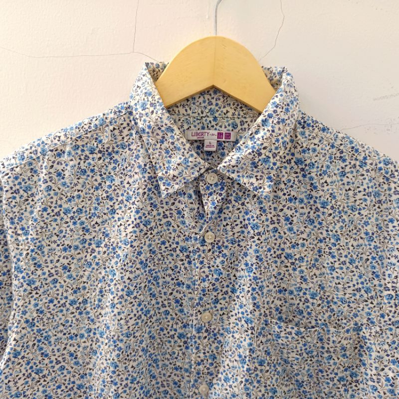 Uniqlo Liberty Flowers Shirt
