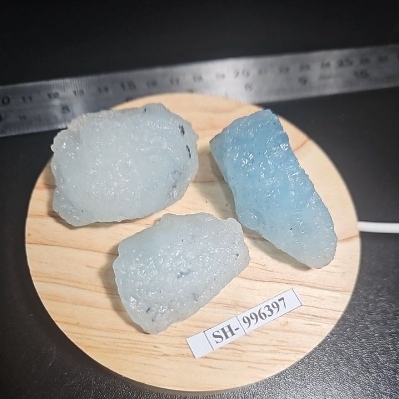 AQUAMARINE ROUGH BATU ASLI