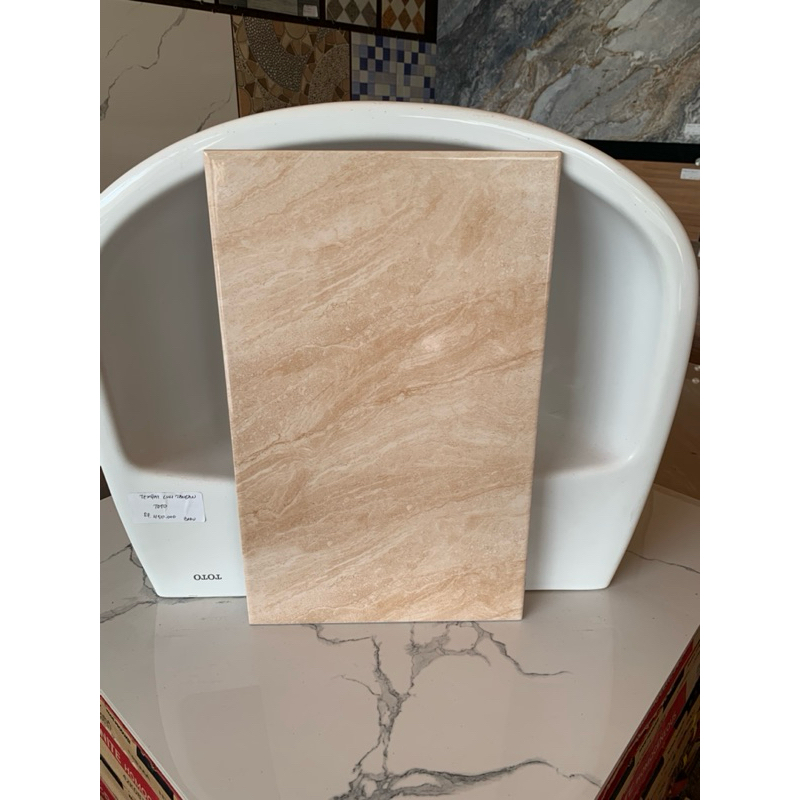 Keramik dingding mulia 25x40cm Vania beige
