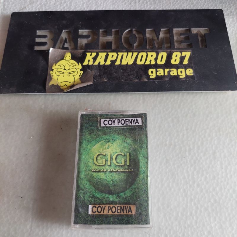 Kaset Pita Album Gigi Album Raihlah Kemenangan