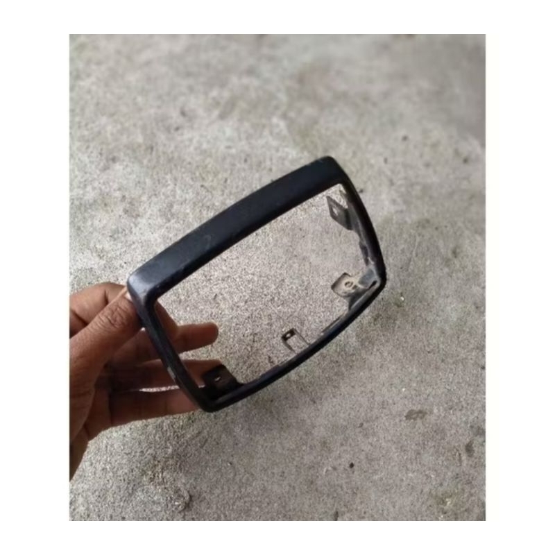 Ring lampu depan Rc 100 bravo