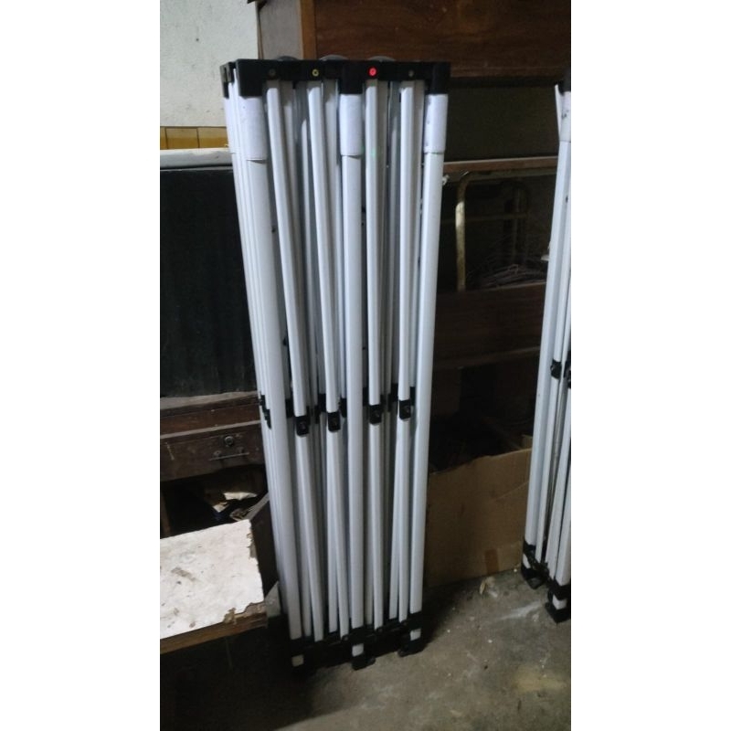 rangka tenda lipat ukuran 3x6 besi putih ketebalan 1,2mm