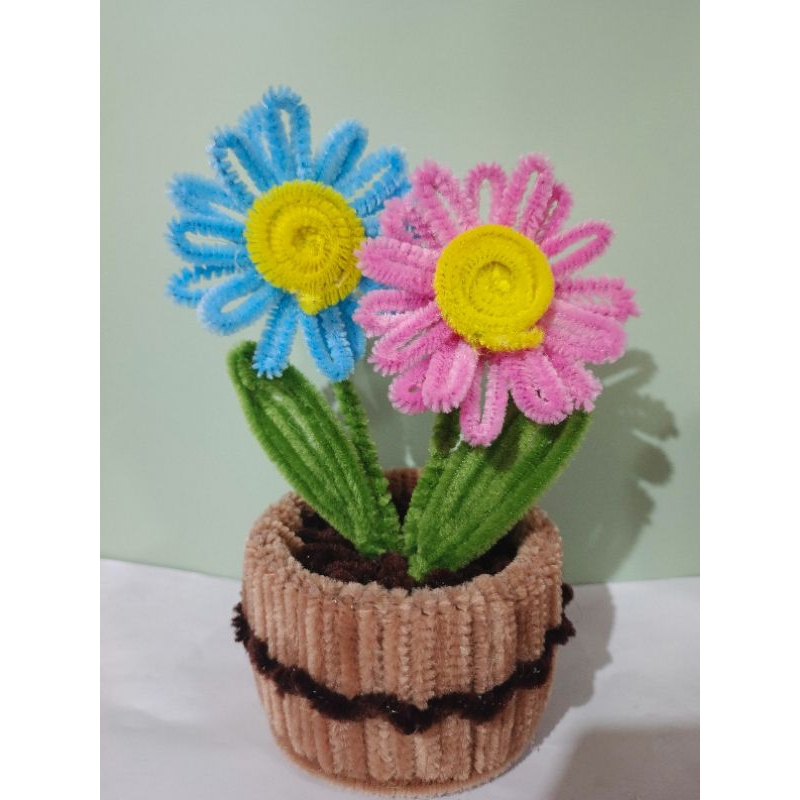 Pot Bunga Lucu Kawat Bulu – Dekorasi Modern & Minimalis