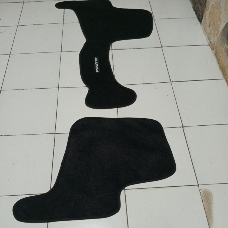 Karpet Mobil Avanza 2010-2014 Baris ke 2