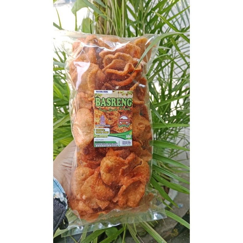 

Kerupuk basreng pedas
