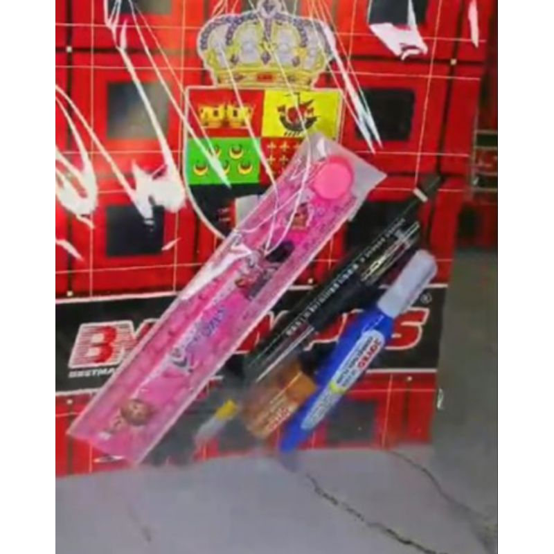 

SATU SET ALAT TULIS UNTUK SEKOLAH