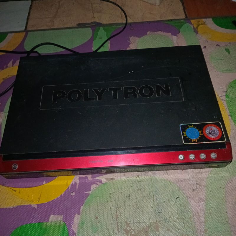 DVD PLAYER POLYTRON BEKAS