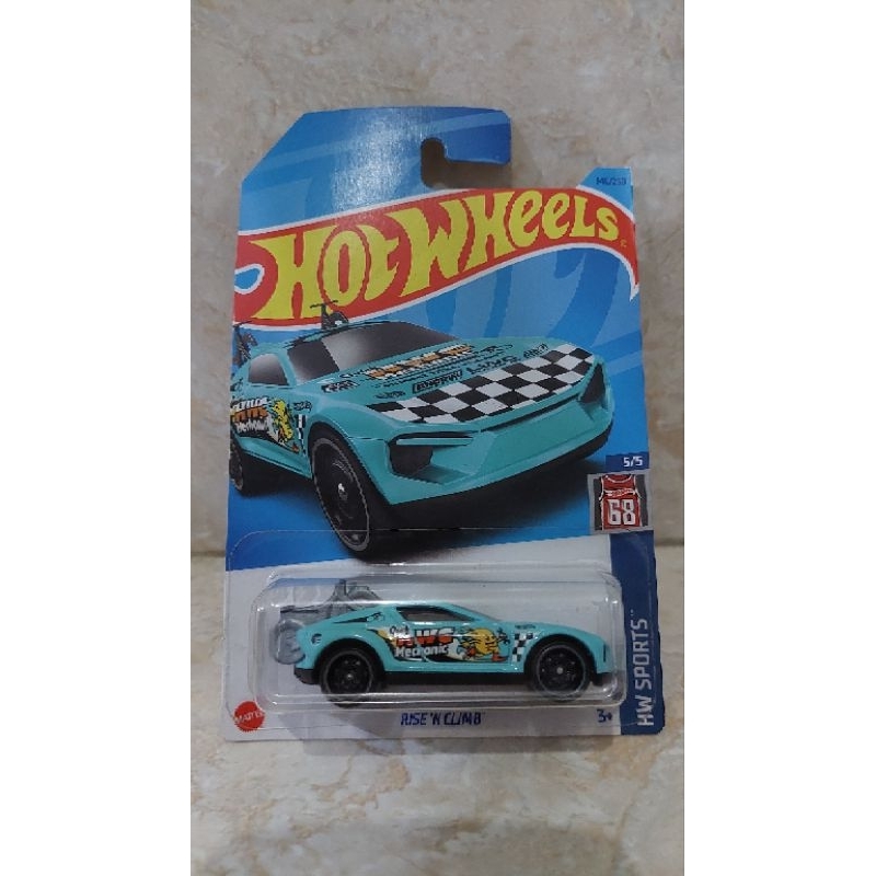 Hot Wheels Treasure Hunt