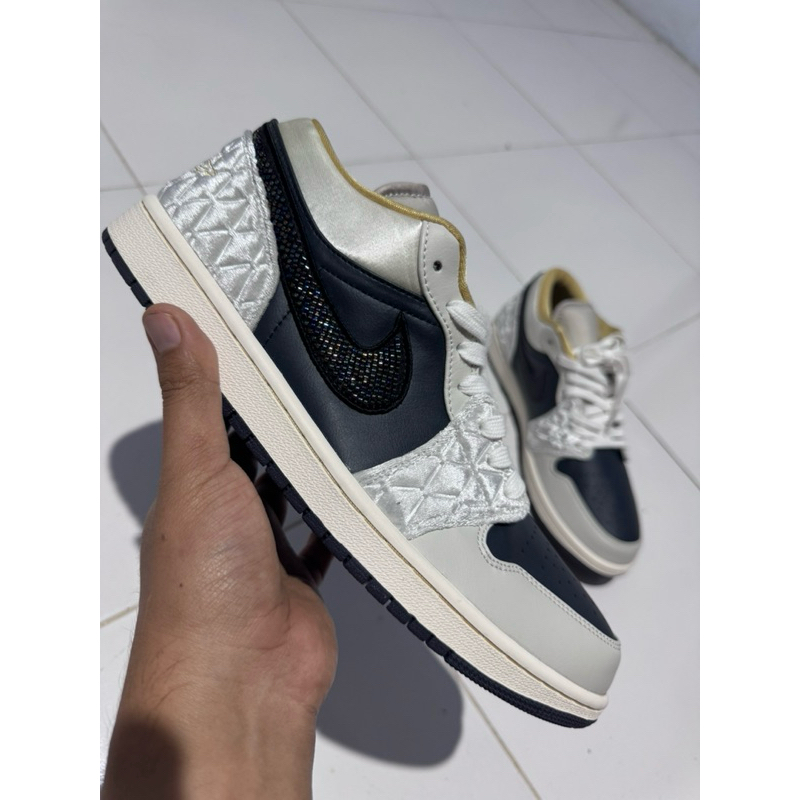 Beaded Sw00sh size 47,5