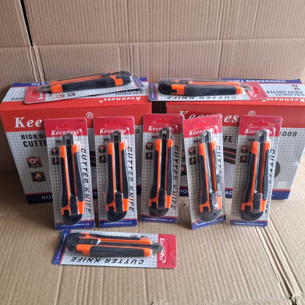 

Cutter Cuter Kater Besar D1009 Pisau Tajam Free 2 Mata Pisau