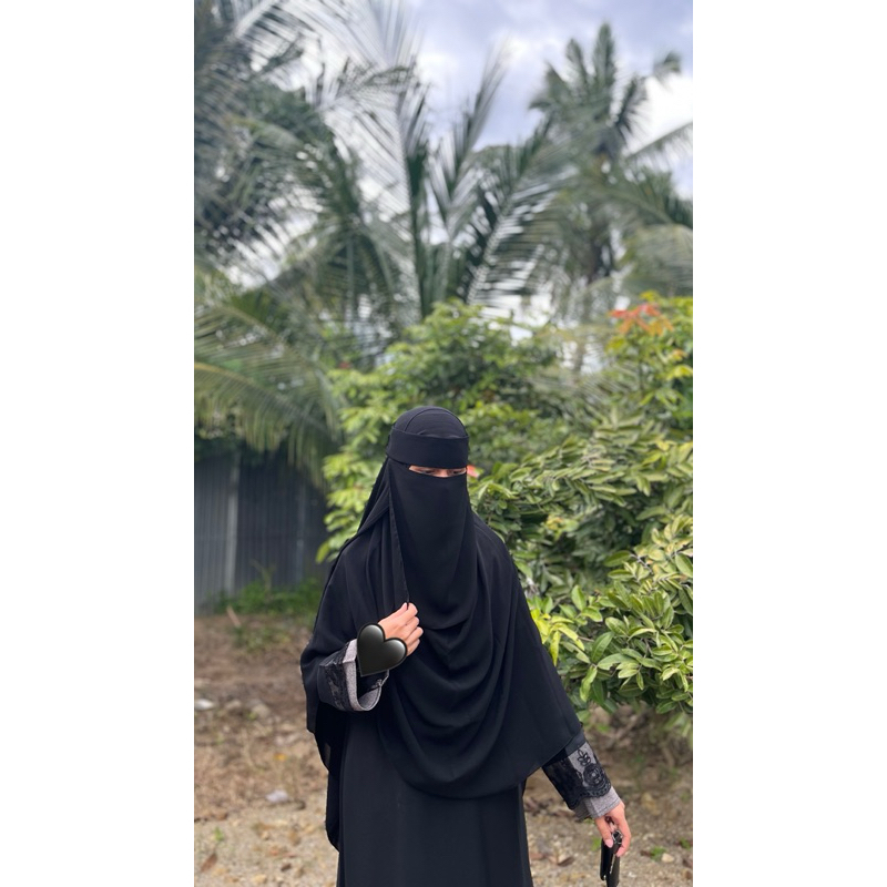 NIQAB BEDOON ESSM 33 CM PONI || LEBEL BEDOON ESSM