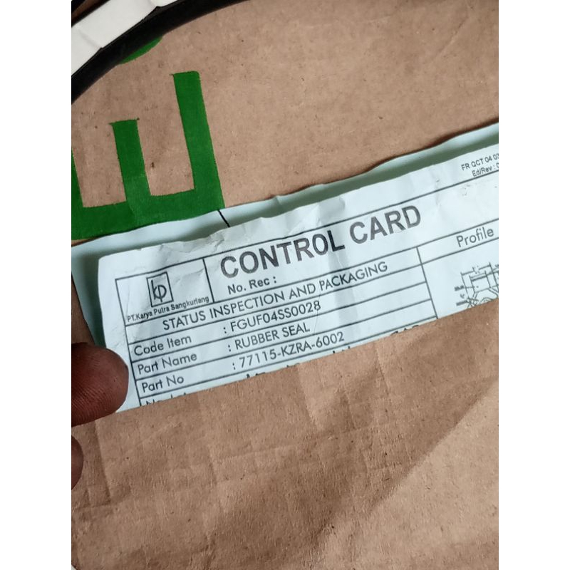 RB karet seal Lis peredam jok bagasi Honda Vario 125 old/new 2013-2018 original 77115-KZRA-6002 AST