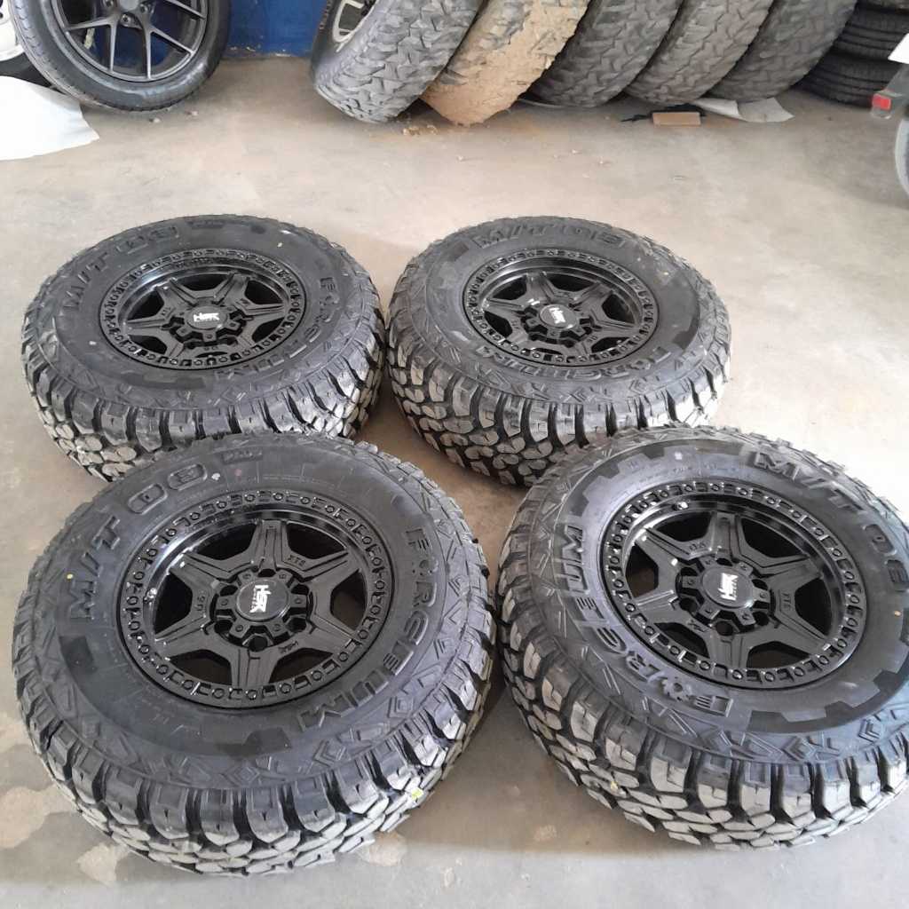 JUAL VELG SECOND R16 PCD 6X139 + BAN FORCEUM M/T 267 75 R16 5PCS LIKE NEW PNP TRITON HILUX PAJERO ST