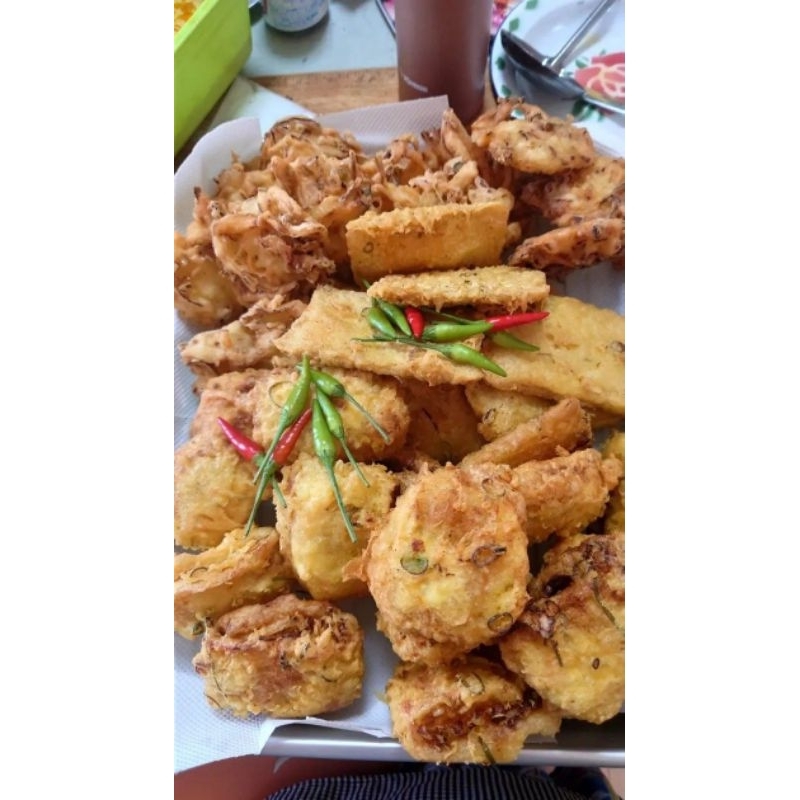 

Aneka Gorengan (Hanya Ready sore hari)