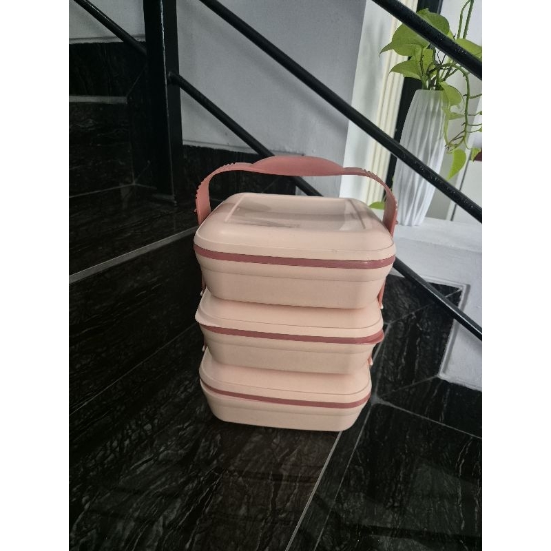 Tupperware Rantang 3 Susun
