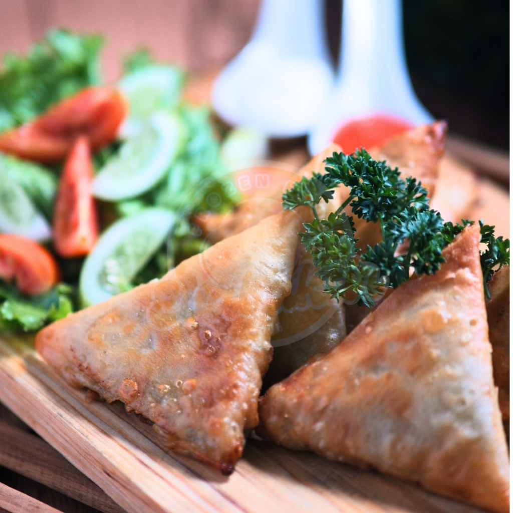 Samosa Daging Cabe Ijo Makanan Frozen Food Homemade Sambosa Cabai Hijau Beef Isi 10 Pcs Halal