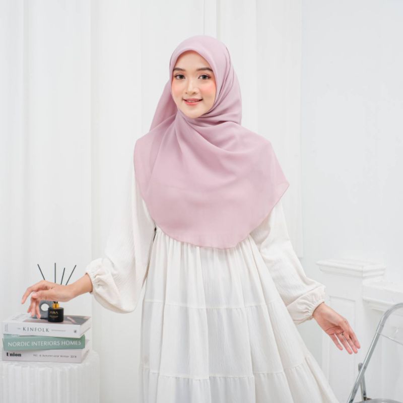 Segiempat oval syar'i hijab