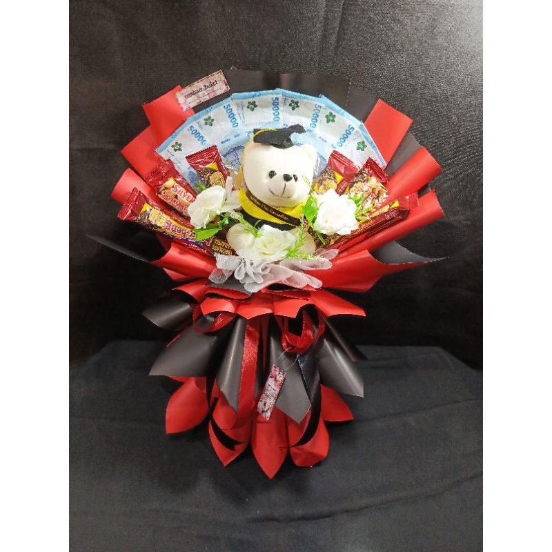 Buket Wisuda uang + boneka+coklat