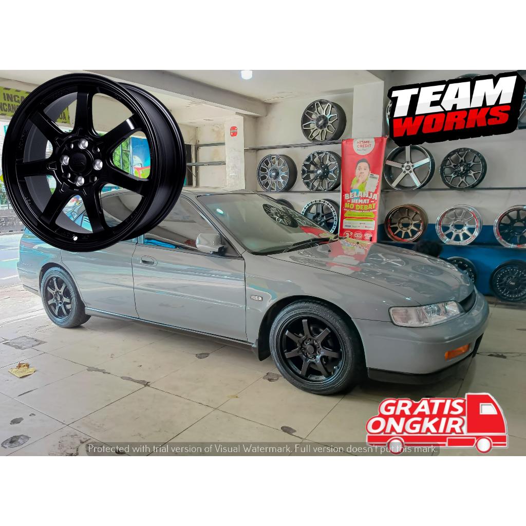 VELG RACING RING 17 HSR BOROKO TJH BLACK LEBAR 7,5 ET45 MOBIL LANCER GALANT VIOS SOLUNA VLEG R17