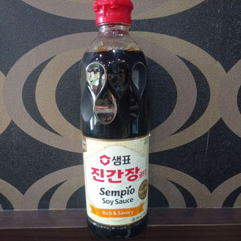 

sempio soy sauce rich & savory 860ml
