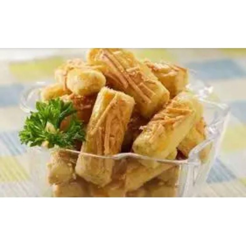 

kue kering(kuker) nastar,janda genit ,putri salju,semprit