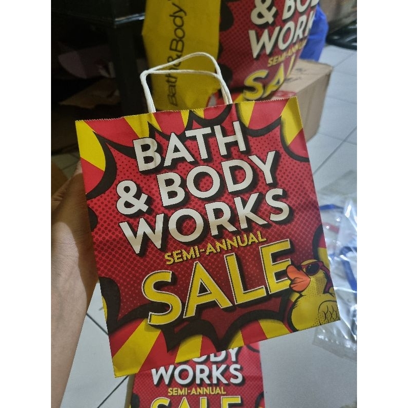 

BBW Bath & Body Works Semi-Annual Sale Paper Bag Small