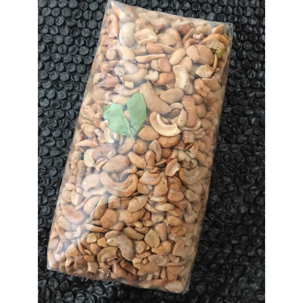 

KACANG MEDE PATAHAN MATANG 1KG ( TERMURAH )