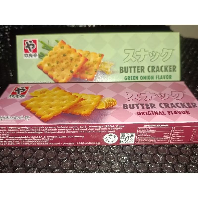 

Butter Cracker Green Onion Flavor and Original 85gram
