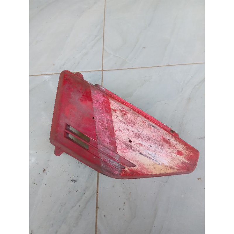 tempongan tepong box aki gl100 original copotan