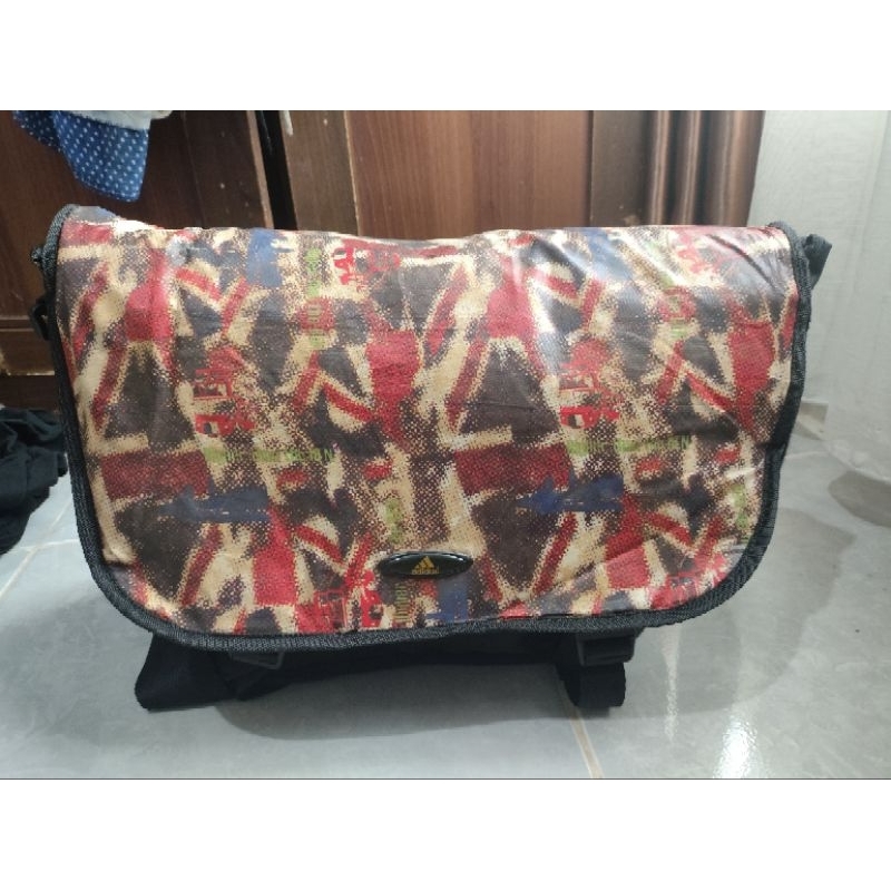 tas selempang adidas original