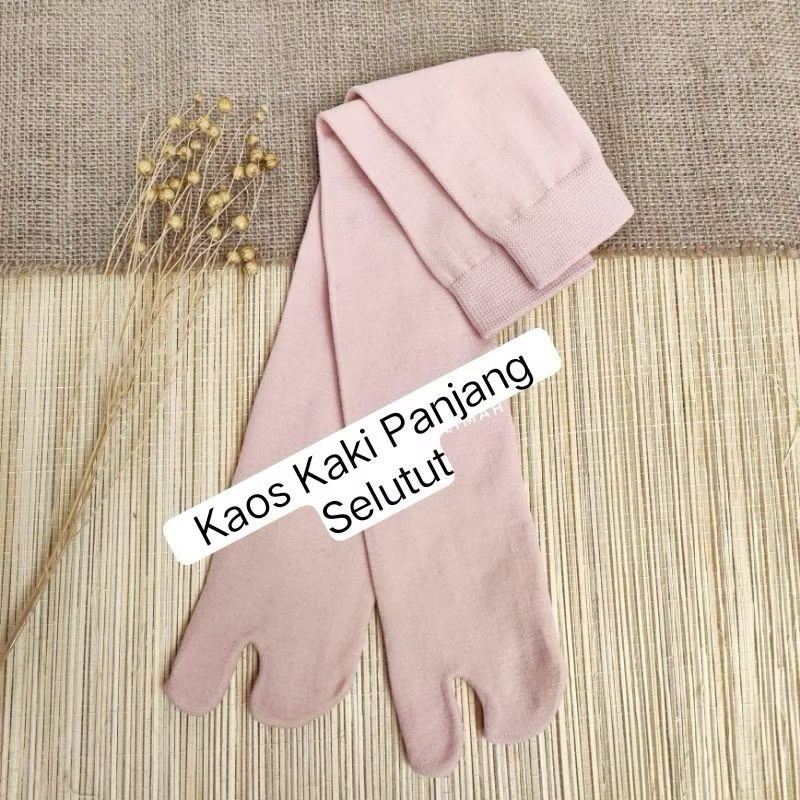 GB (XL) Kaos Kaki Muslimah Selutut / Kaus Kaki Panjang