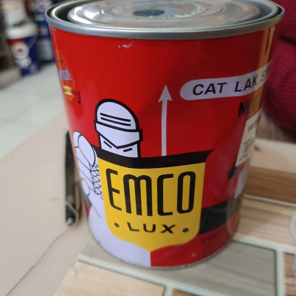 EMCO Lux 1kg cat Minyak Putih & Hitam