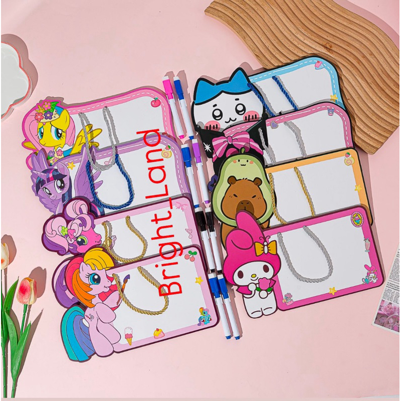 

SANRIO Papan Tulis Whiteboard Anak Karakter Capybara Kuromi My Melody My Little Pony Bolak Balik Lucu dapat Spidol