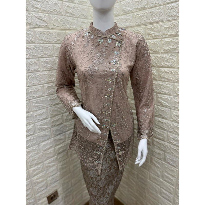 DYA369 kebaya Janggan 1 tile premium payet jahit tangan